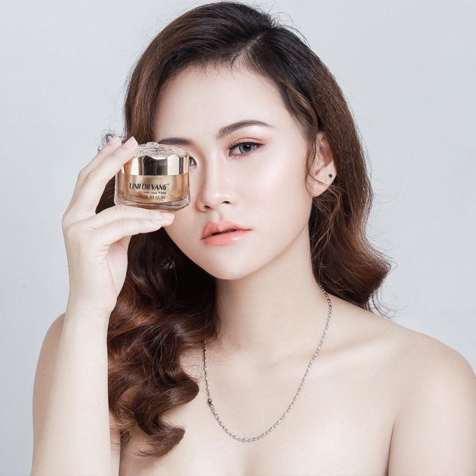 Kem sạch mụn, trị thâm, trắng da, mờ sẹo Linh Chi Vàng 25g