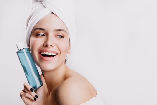 Tổng quan về lợi ích của xịt khoáng cho làn da