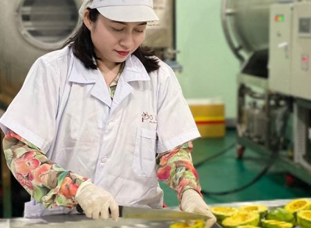 Khám phá lợi ích và cách làm mặt nạ bơ tại nhà